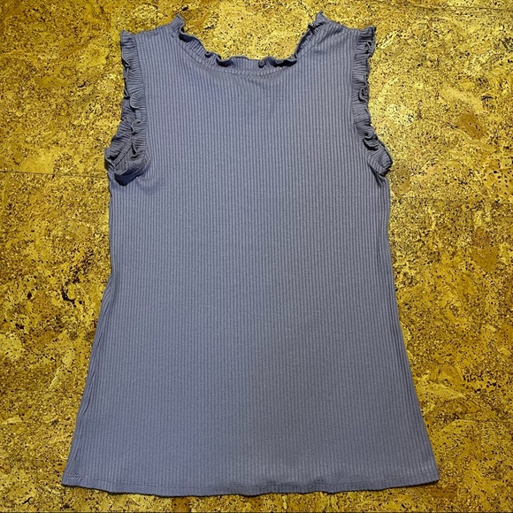 Bobeau Purple Ruffle Ribbed Tank Top Sz M - Picture 7 of 8
